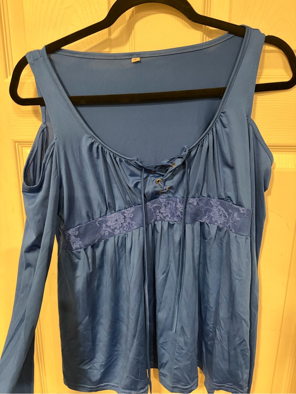 Betsy & Adam Blue Lace-Up Cold-Shoulder Chemise